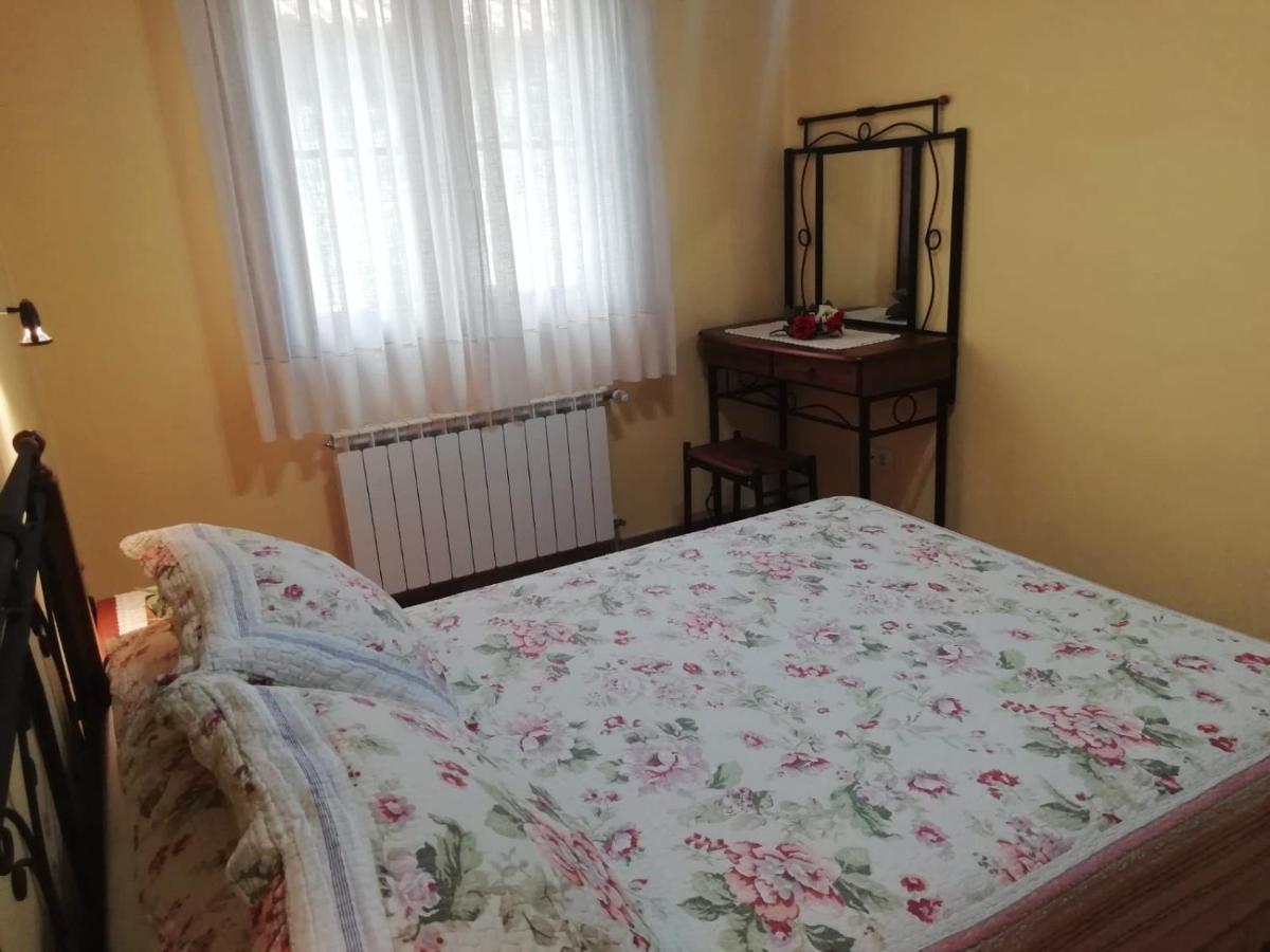 Apartamentos Rurales La Vina Onís Εξωτερικό φωτογραφία