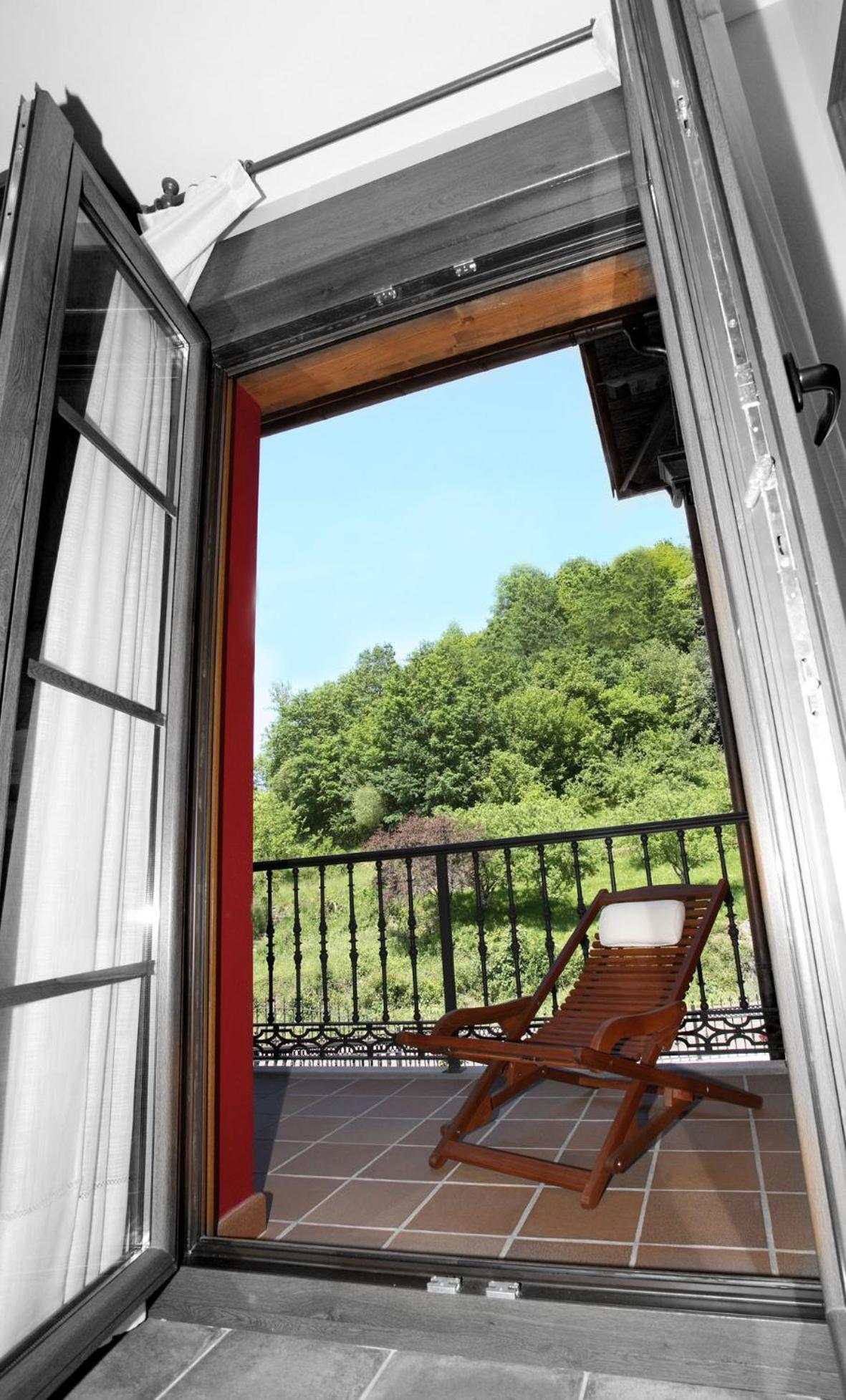 Apartamentos Rurales La Vina Onís Εξωτερικό φωτογραφία