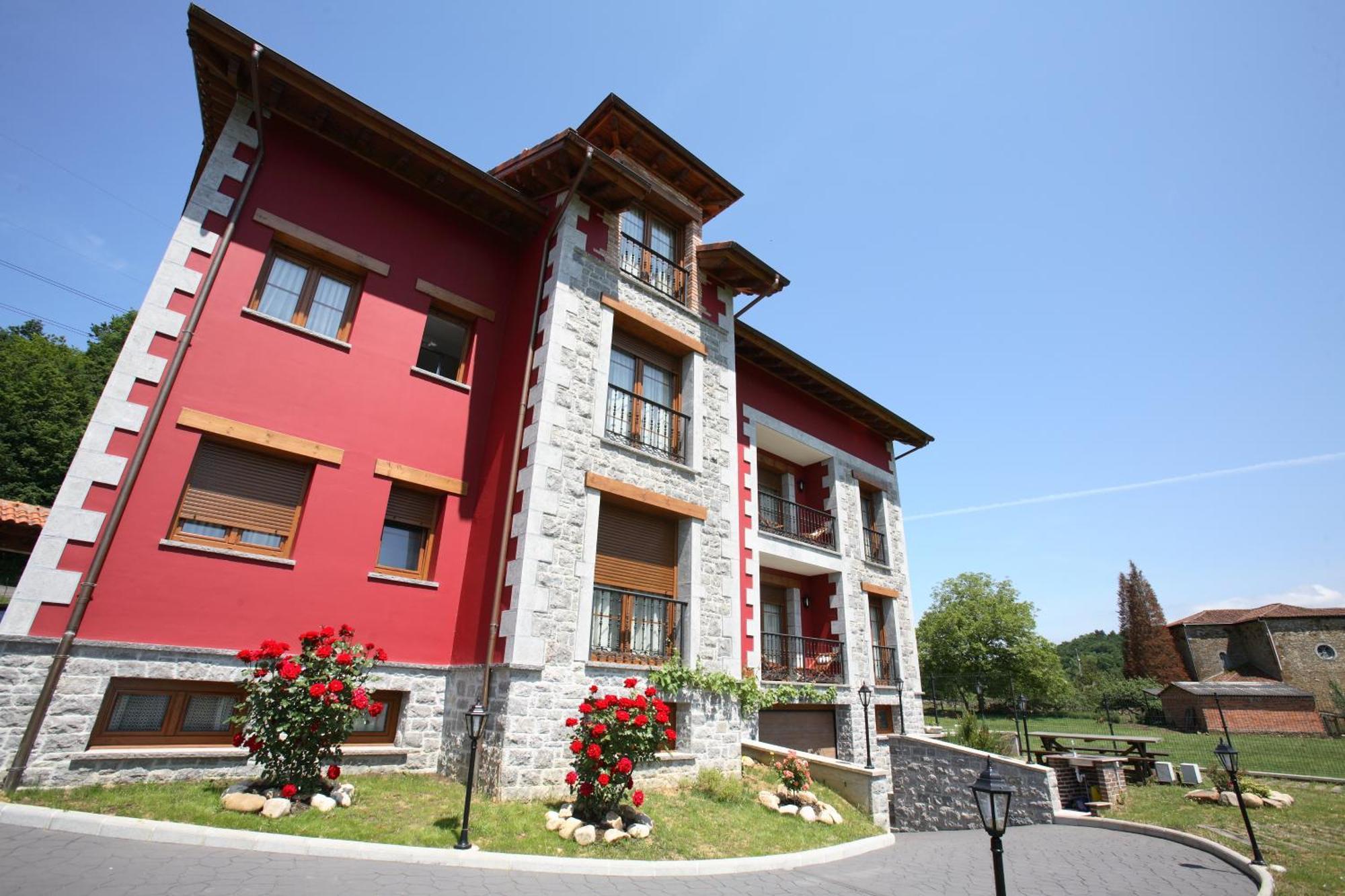 Apartamentos Rurales La Vina Onís Εξωτερικό φωτογραφία
